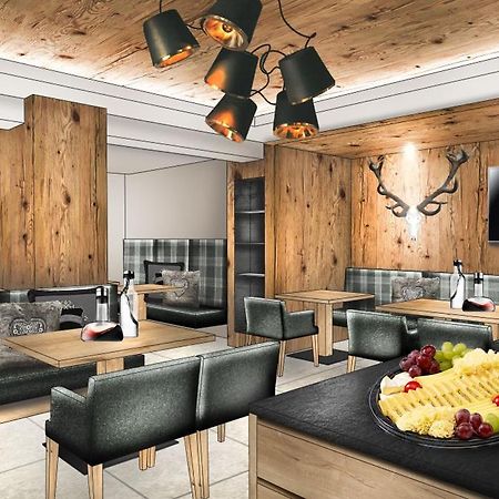 Hotel Garni Persutt Ischgl Ngoại thất bức ảnh