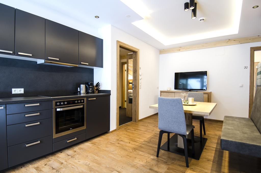 Hotel Garni Persutt Ischgl Ngoại thất bức ảnh