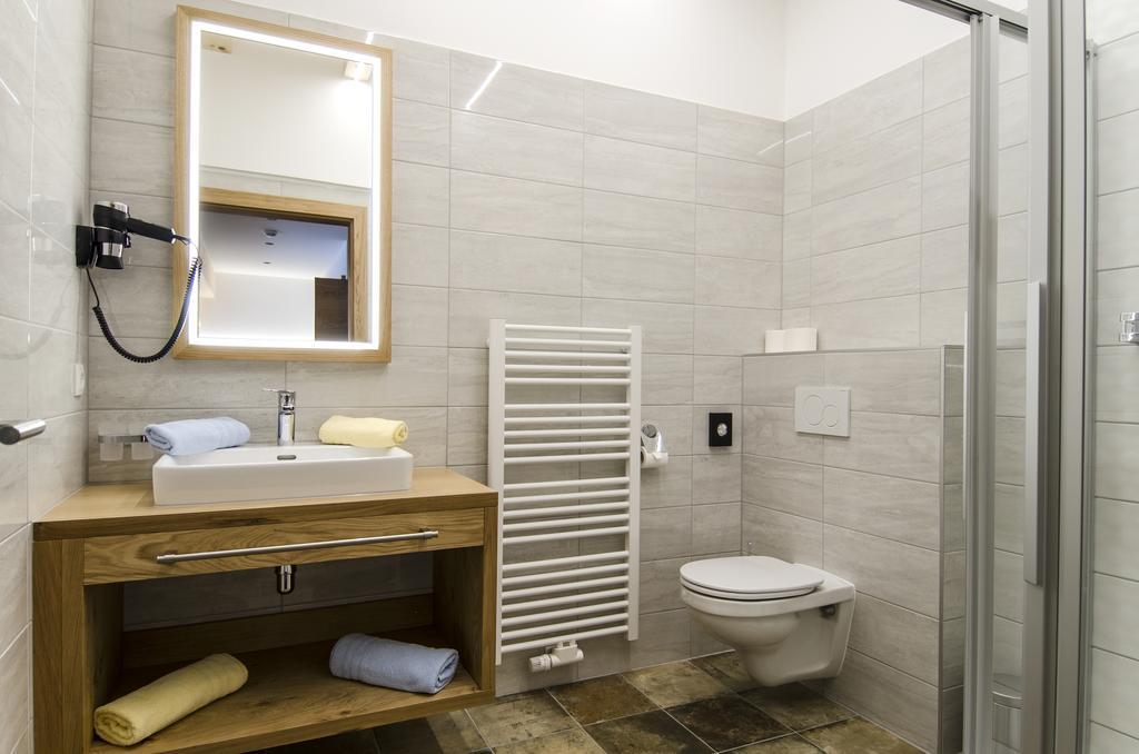 Hotel Garni Persutt Ischgl Ngoại thất bức ảnh