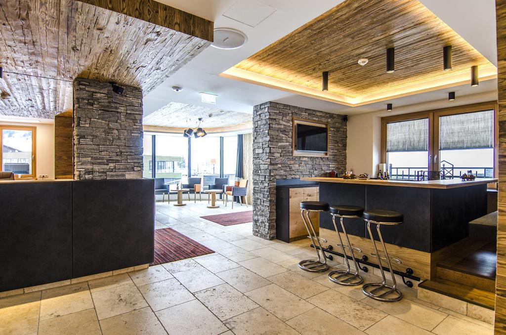 Hotel Garni Persutt Ischgl Ngoại thất bức ảnh