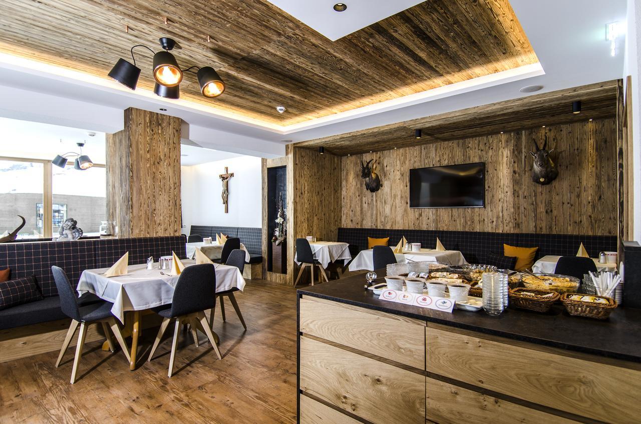 Hotel Garni Persutt Ischgl Ngoại thất bức ảnh
