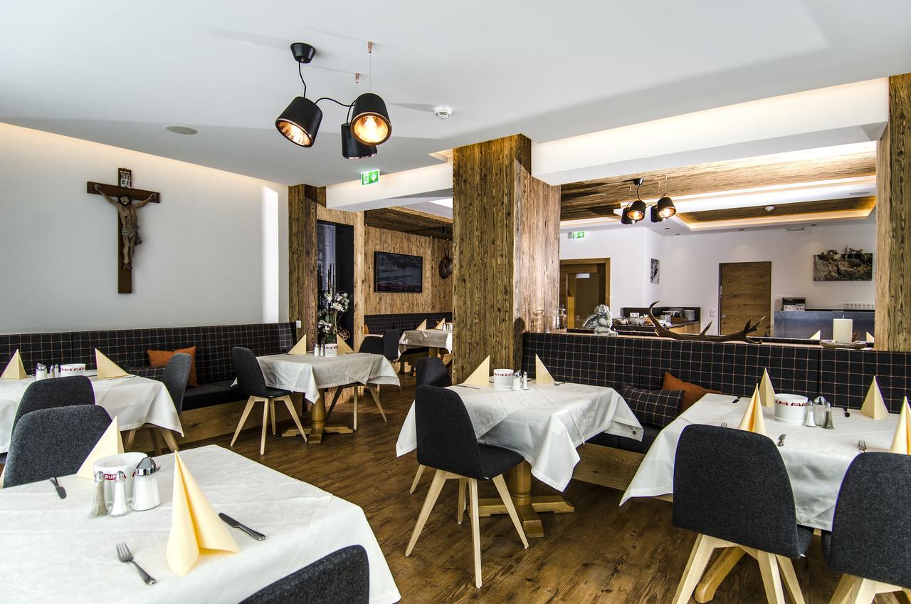 Hotel Garni Persutt Ischgl Ngoại thất bức ảnh