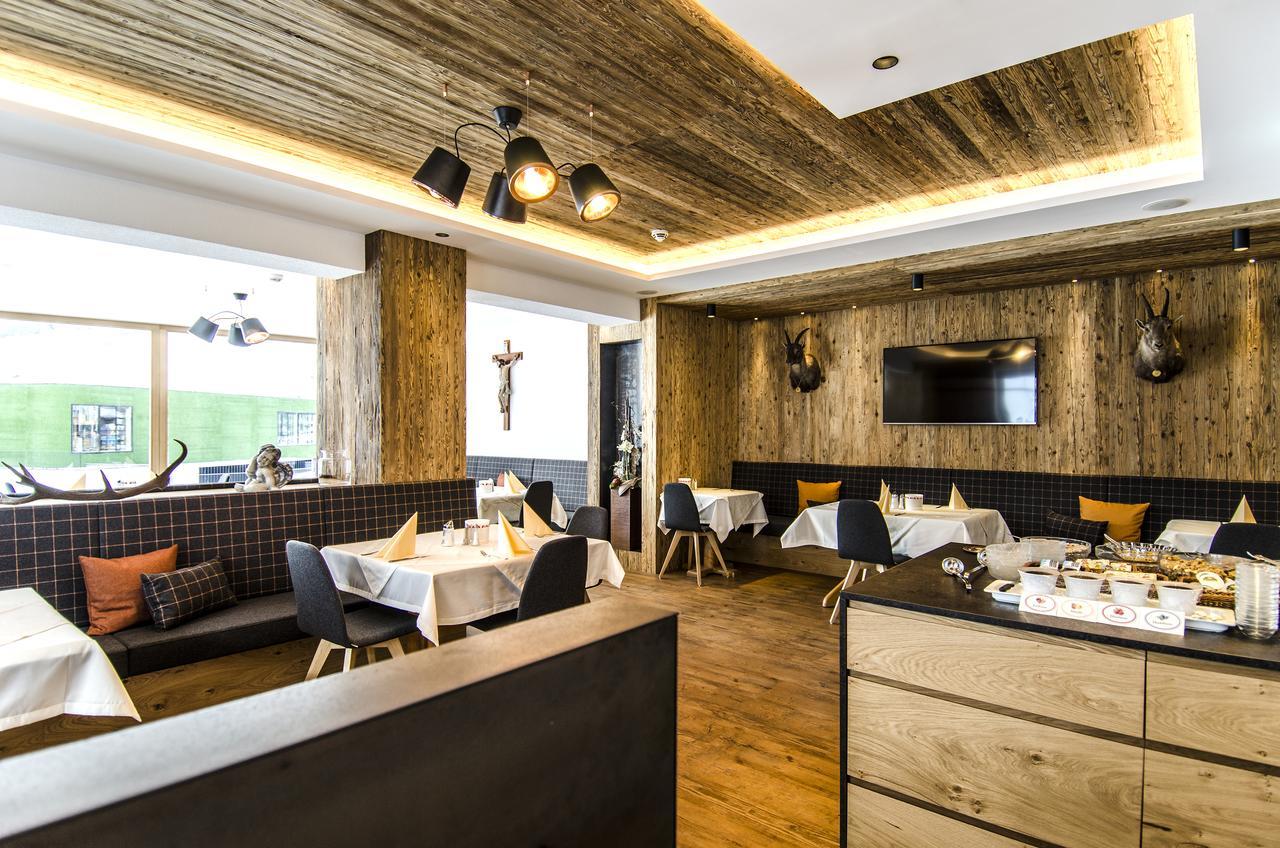 Hotel Garni Persutt Ischgl Ngoại thất bức ảnh